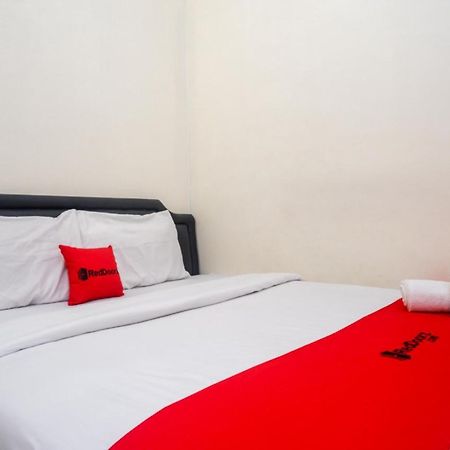 Reddoorz At Mahameru Residence Yogyakarta Kejayan Exterior photo