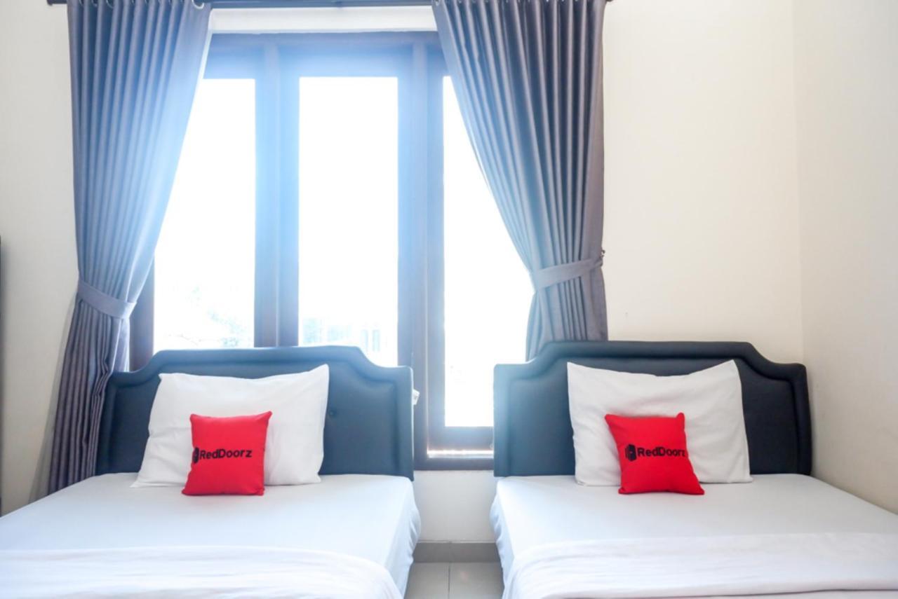 Reddoorz At Mahameru Residence Yogyakarta Kejayan Exterior photo