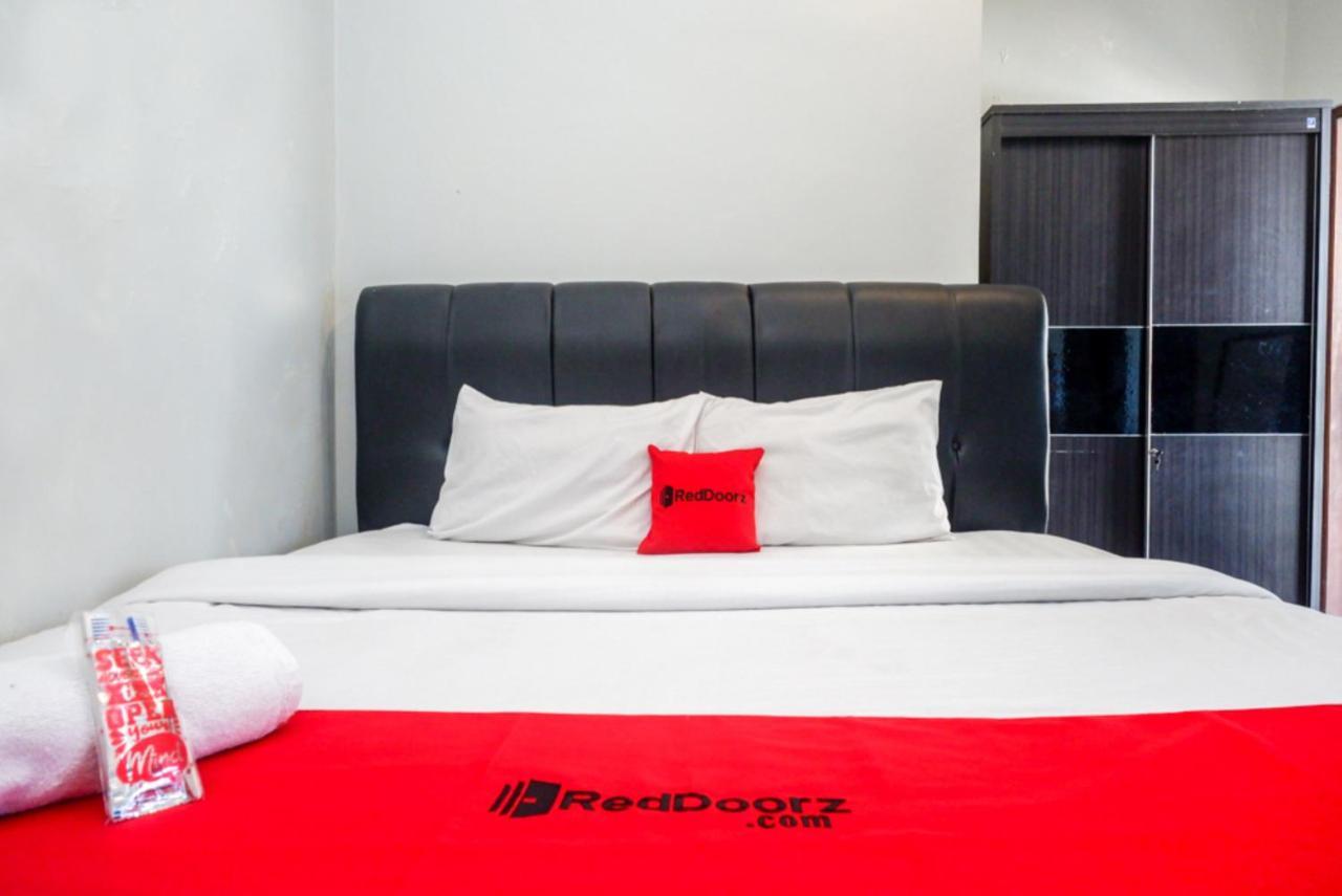 Reddoorz At Mahameru Residence Yogyakarta Kejayan Exterior photo