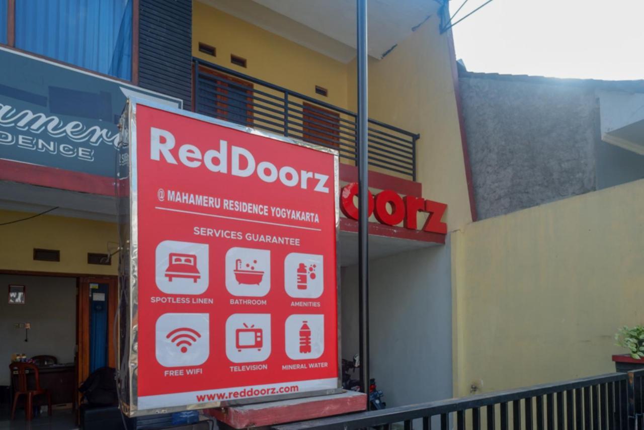Reddoorz At Mahameru Residence Yogyakarta Kejayan Exterior photo